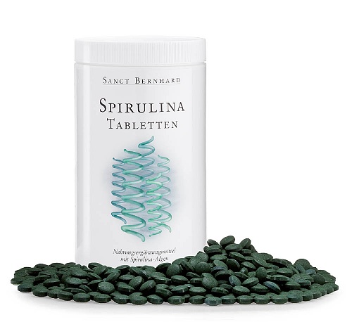 Spirulina je vhodná jako výživový doplněk pro podporu imunitního systému, regulaci hladiny cukru v krvi, zvyšování energie a vitality, kontrolu tělesné hmotnosti a podporu růstu svalové hmoty. Je považována za superpotravinu a je doporučována jako součást vyvážené stravy.