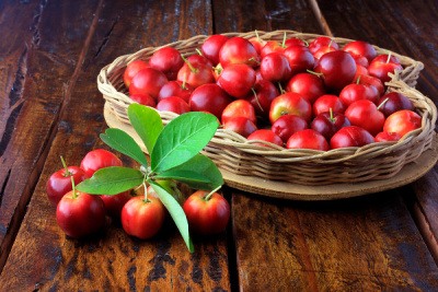 Acerola - přírodní vitamín C